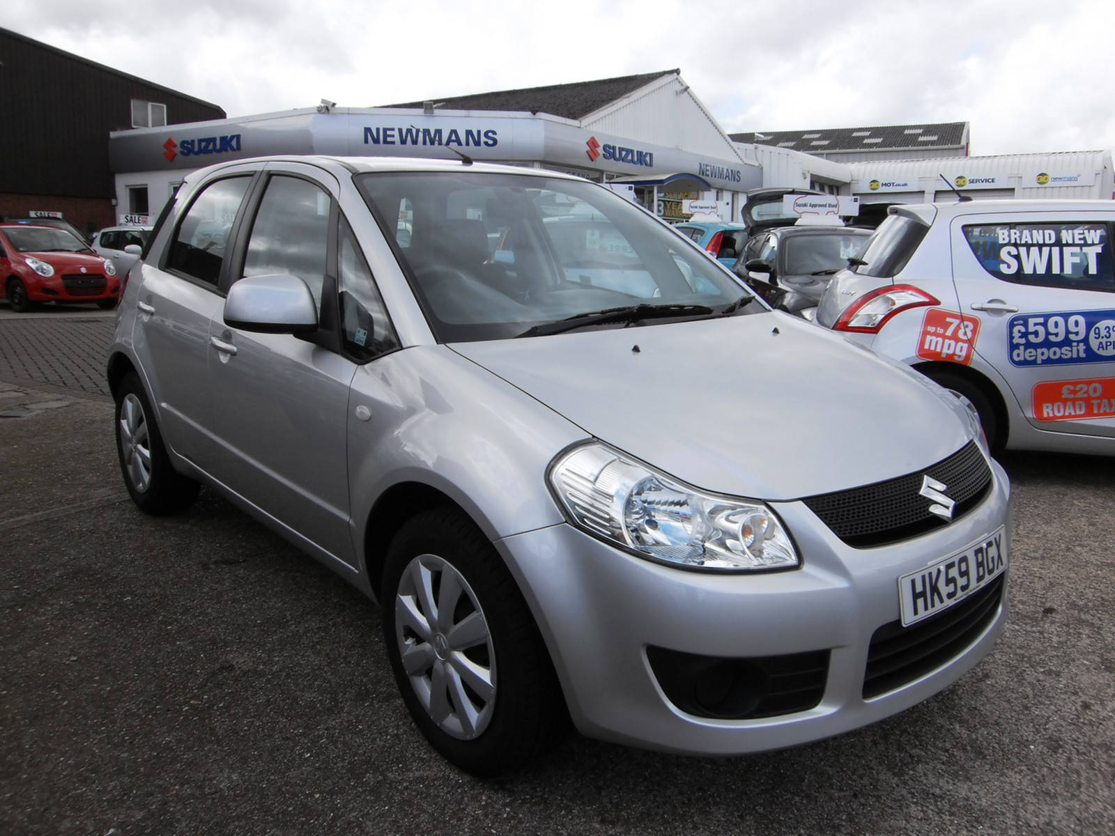 Suzuki SX4 GL Hatchback Petrol Silver