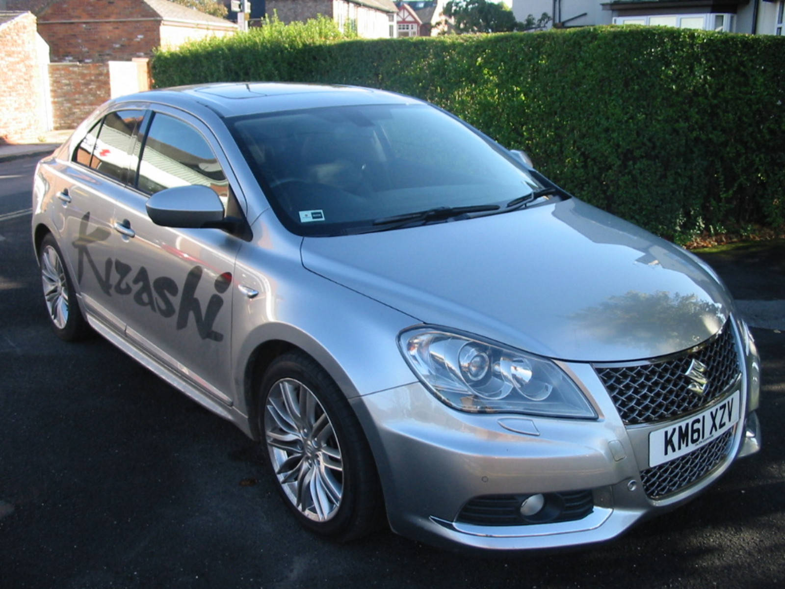 Suzuki Kizashi 2.4 kizashi Saloon Petrol Silver