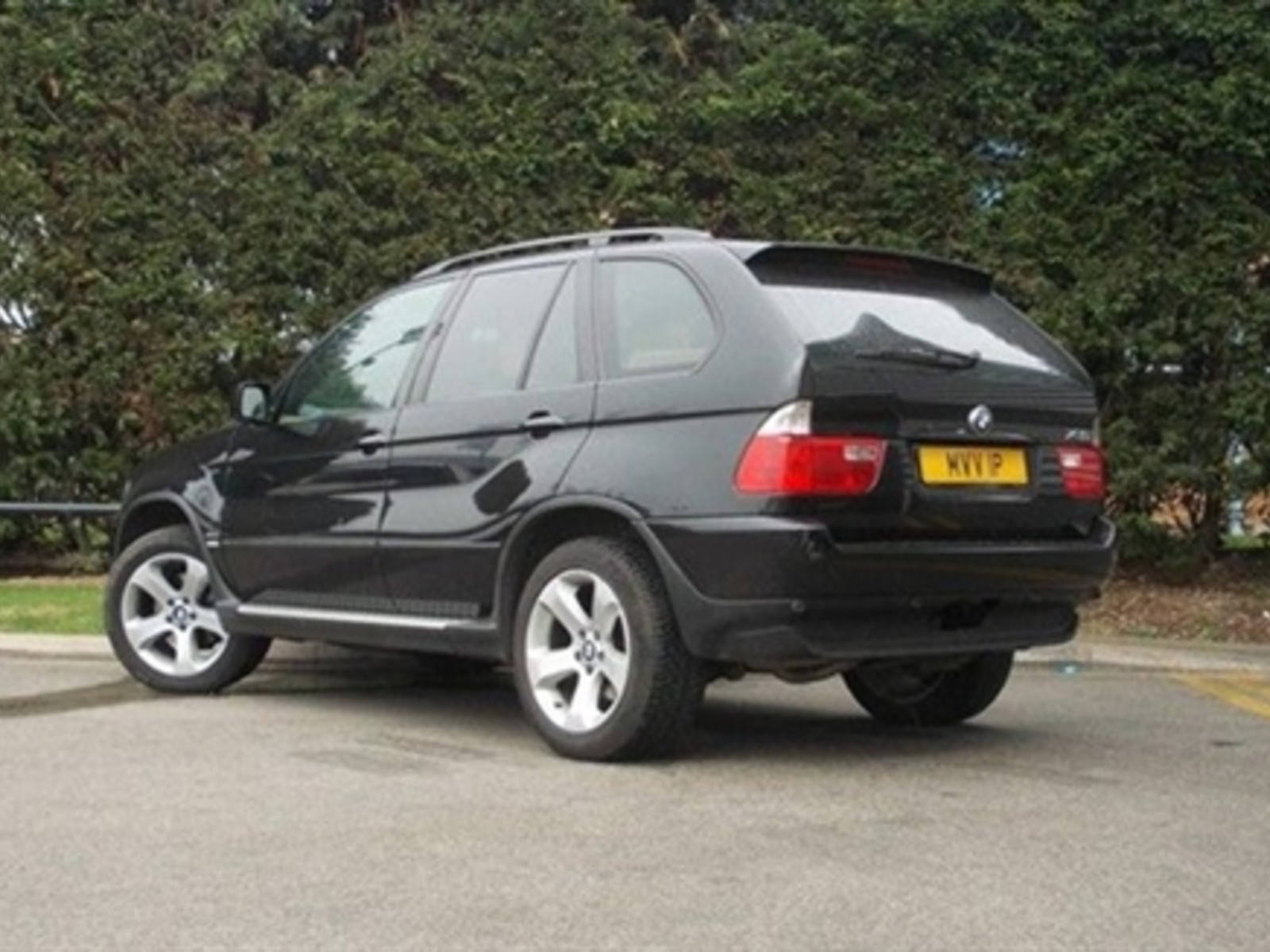 BMW X5 3.0 D Sport Estate Diesel Black at H & D Motors Watford 