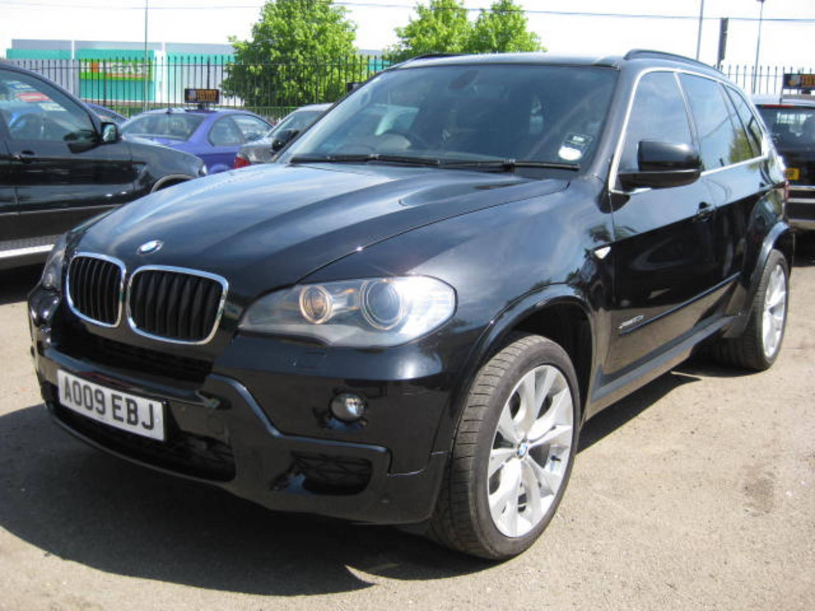 BMW X5M 3.0 xDrive30d M Sport 5 Seater Estate Diesel Black at H & D Motors Watford 